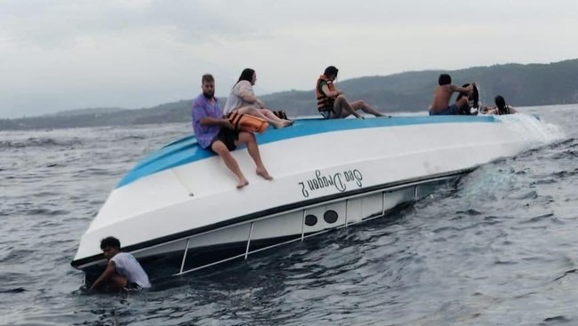 Kapal Dolphin Cruise II Terbalik di Sanur, Dua WNA Tewas